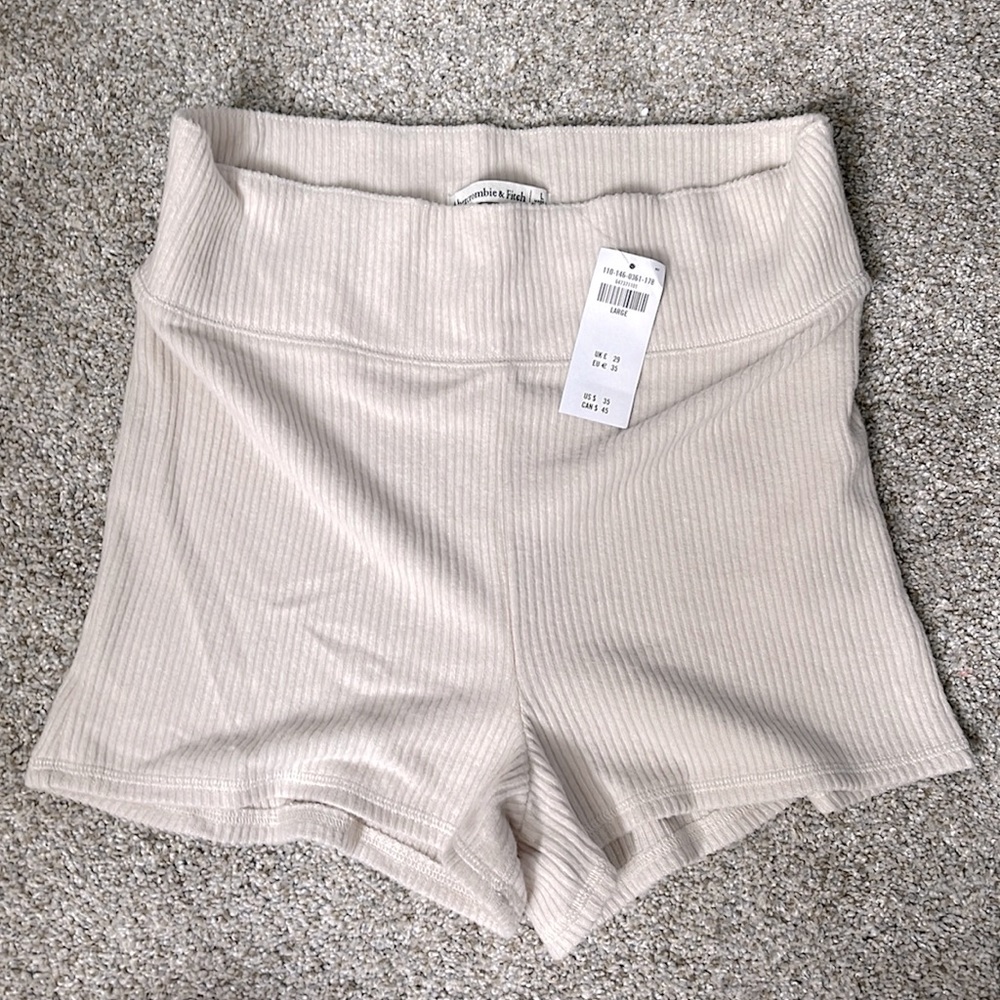 A&F NWT Cozy Lounge Shorts